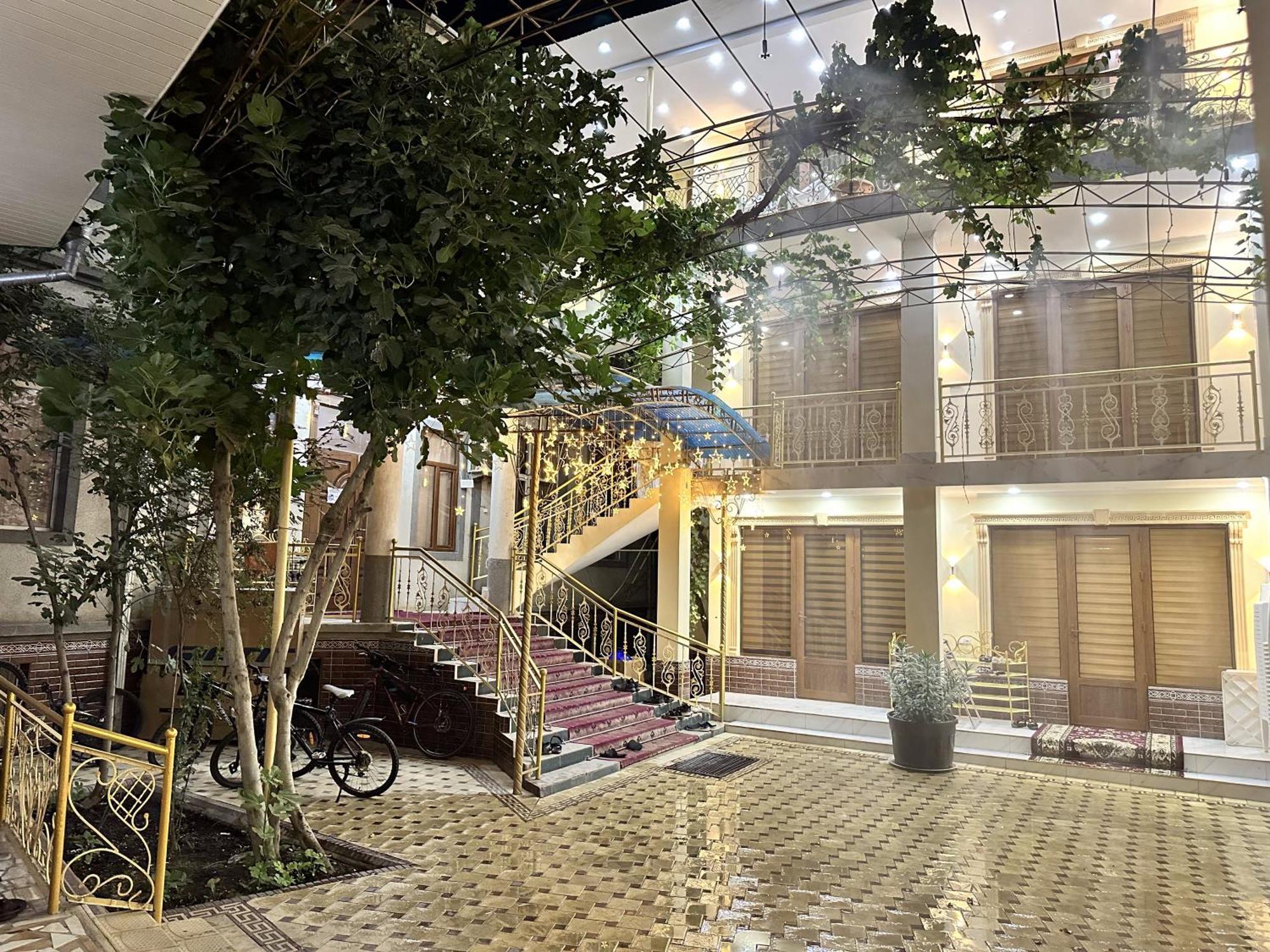 City Hostel Ντουσαμπέ Εξωτερικό φωτογραφία