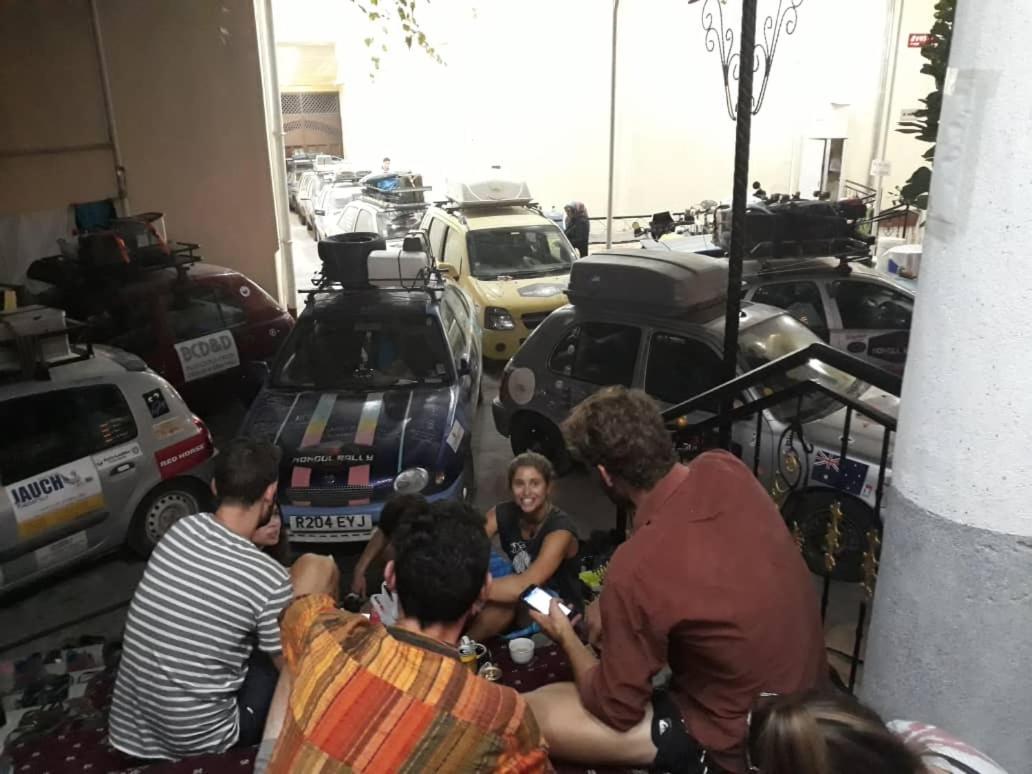 City Hostel Ντουσαμπέ Εξωτερικό φωτογραφία