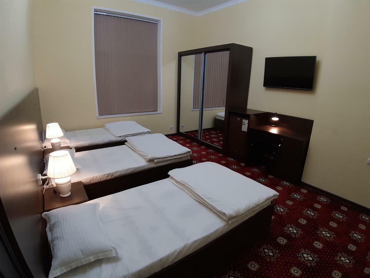 City Hostel Ντουσαμπέ Εξωτερικό φωτογραφία