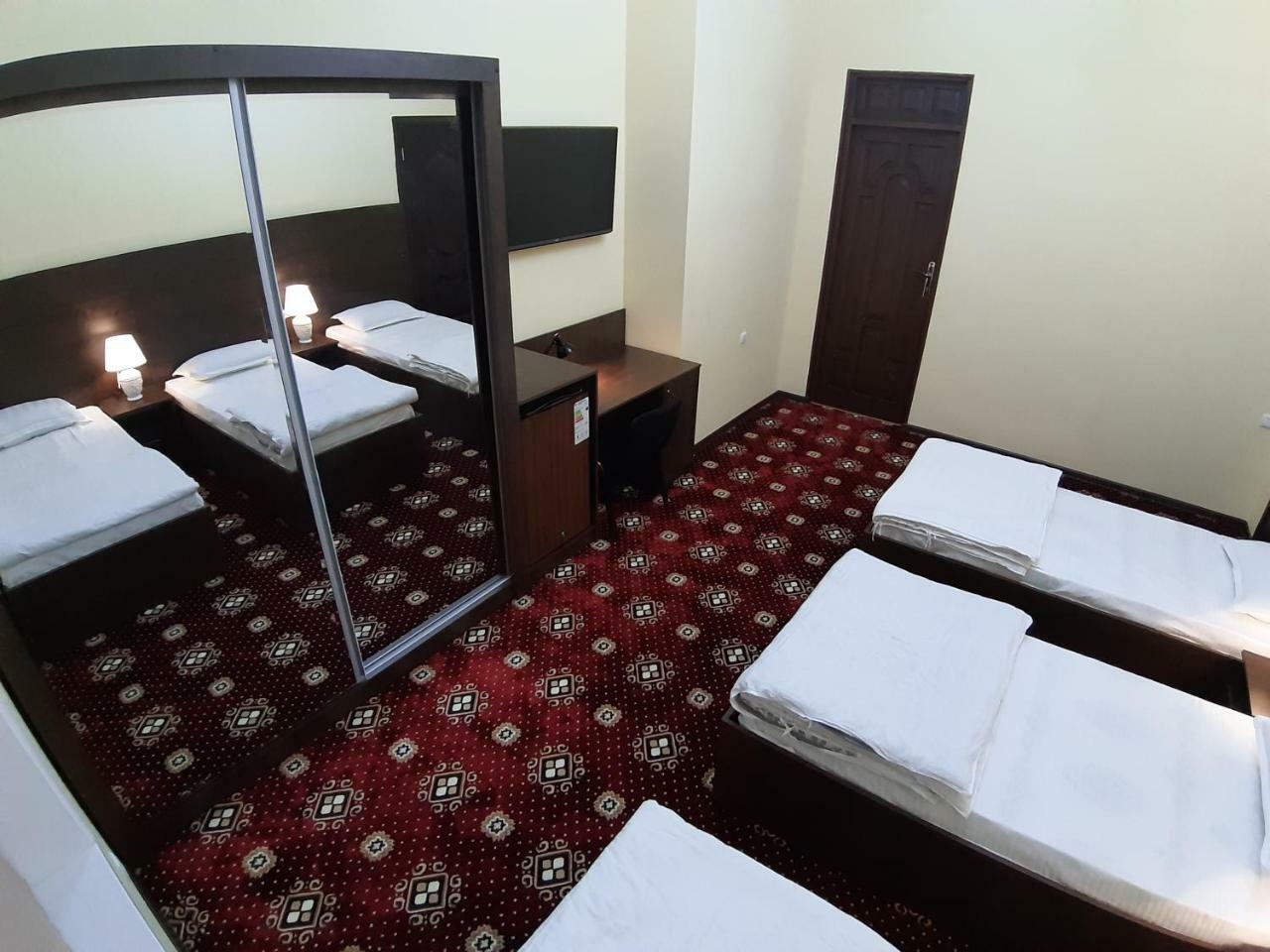 City Hostel Ντουσαμπέ Εξωτερικό φωτογραφία